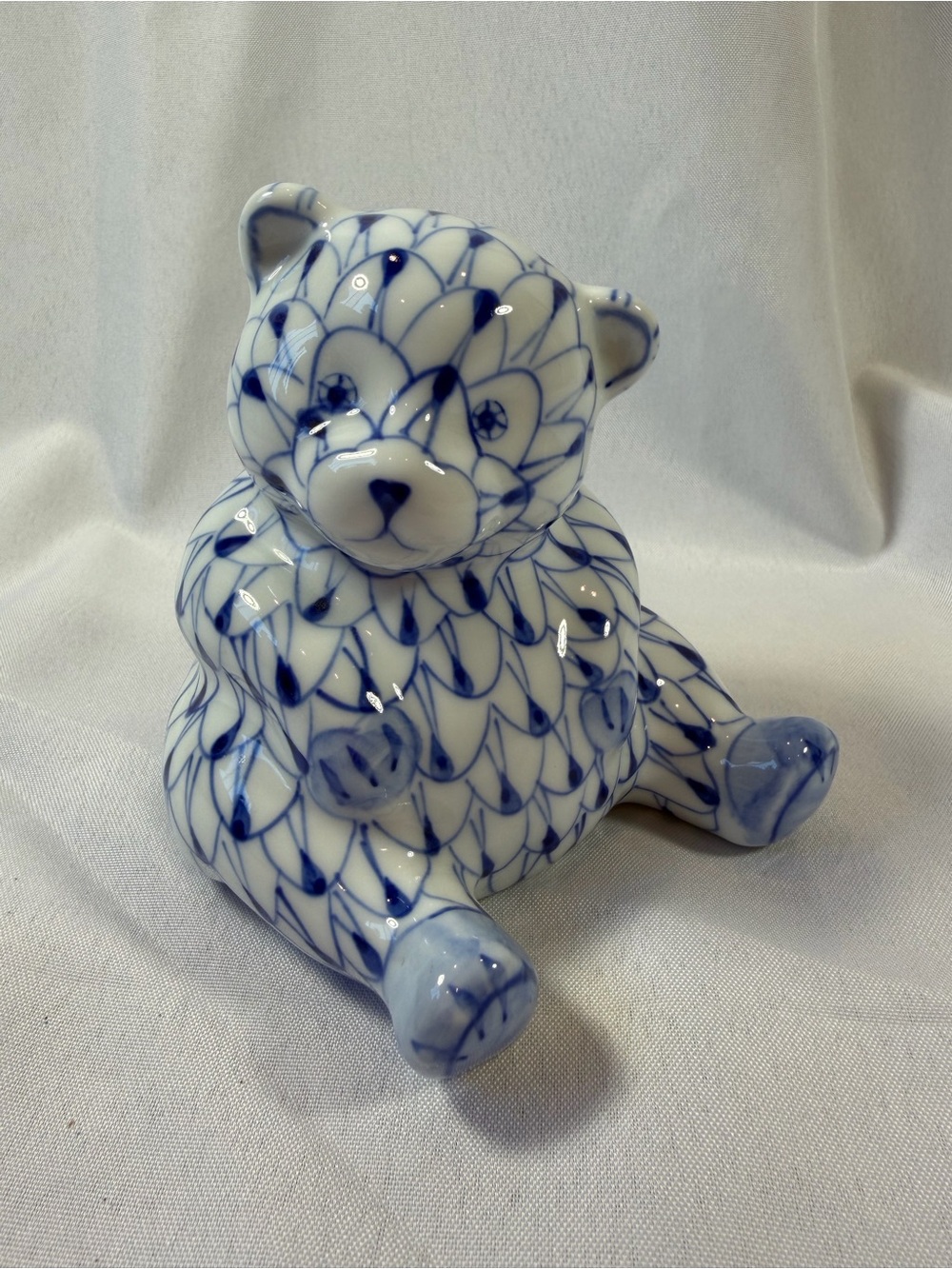 Vintage Herend Style Bear, Andrea By Sadek, Blue/White Fishnet Porcelain Figure